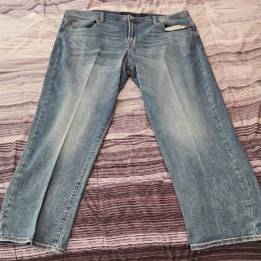 Lucky Brand Blue Straight Leg Jeans with Natural Fading
